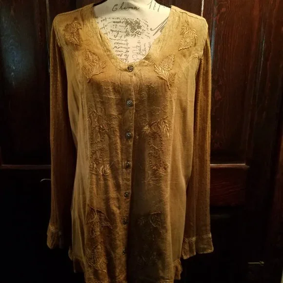 Roaman's Gold Embroidery button blouse. Size 14 Womens - Picture 1 of 10